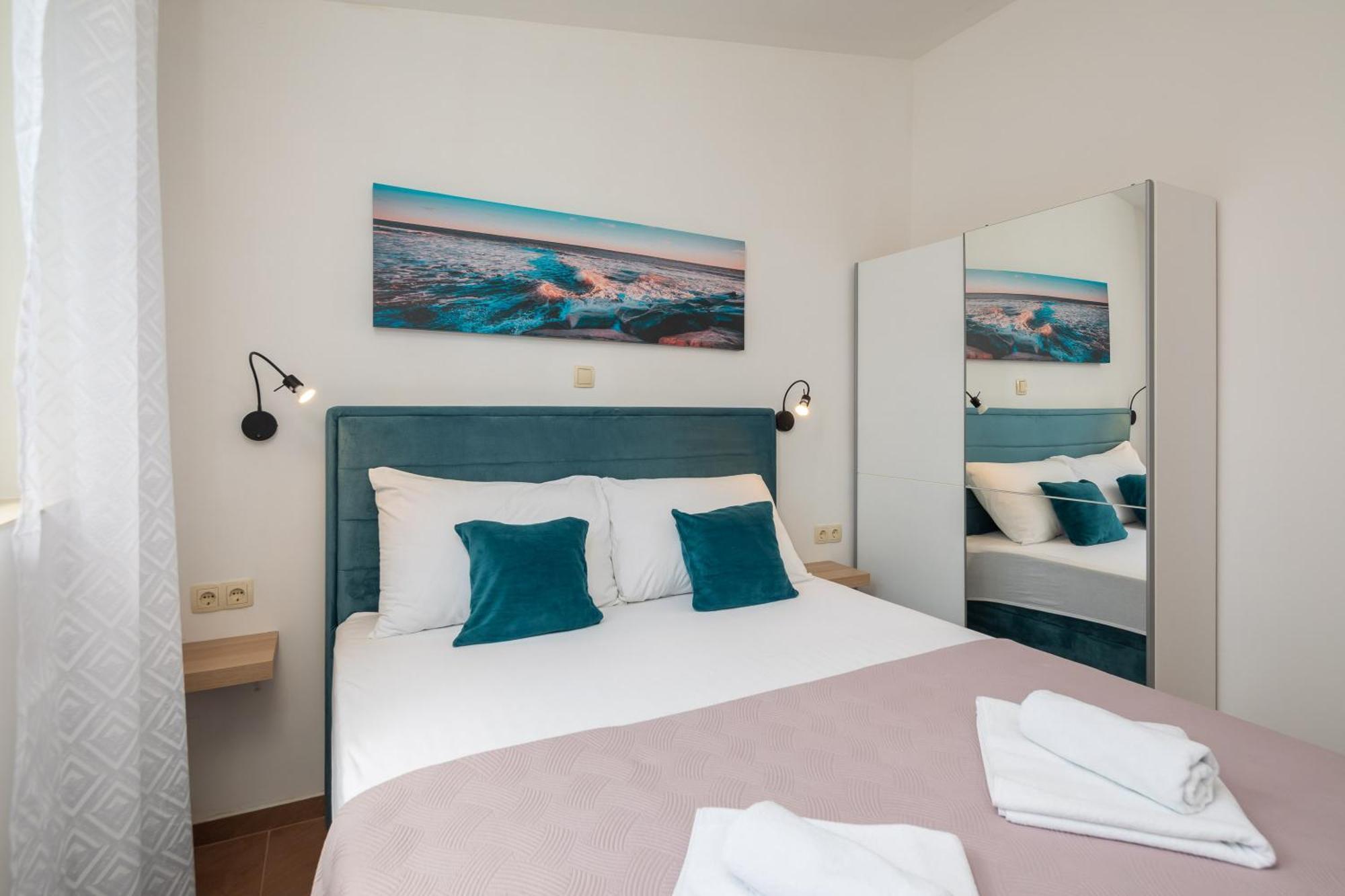 Apartment La Playa *